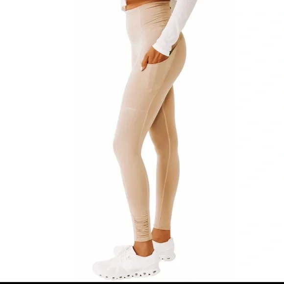 Free People Movement Ruched Ankle Legging in Clay NWOT - Picture 1 of 7